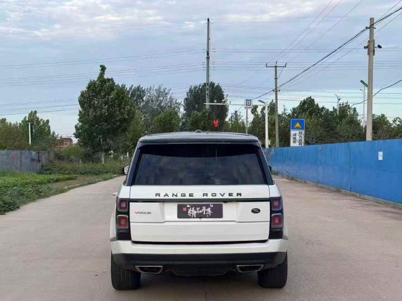 淄博13年路虎揽胜行政9