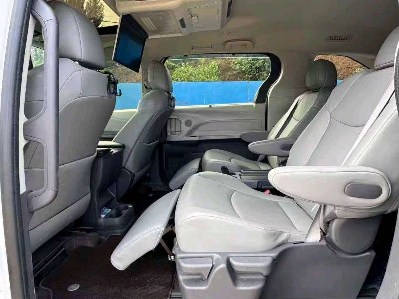 枣庄24年丰田格瑞维亚8