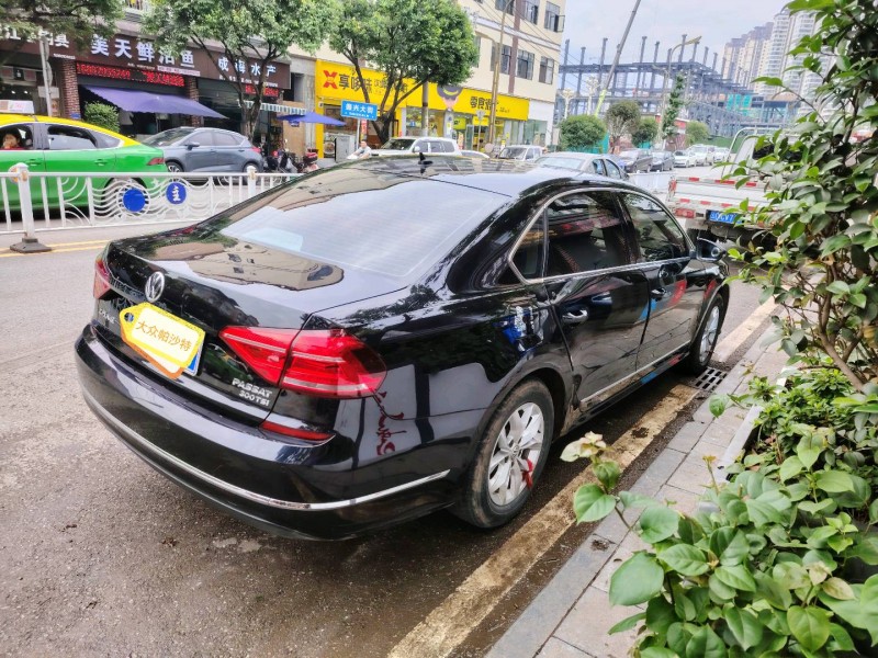 昭通18年大众帕萨特2