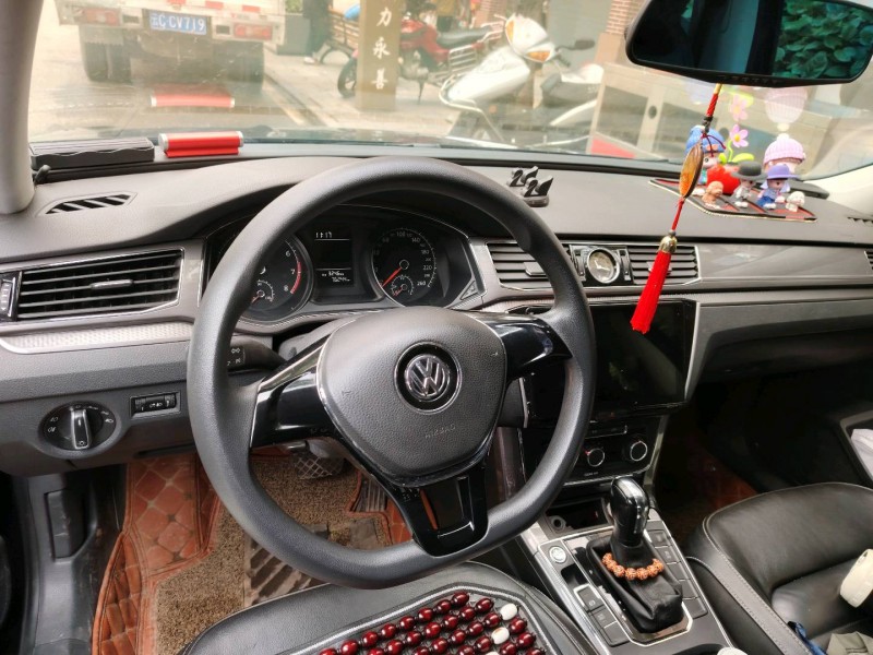 昭通18年大众帕萨特5