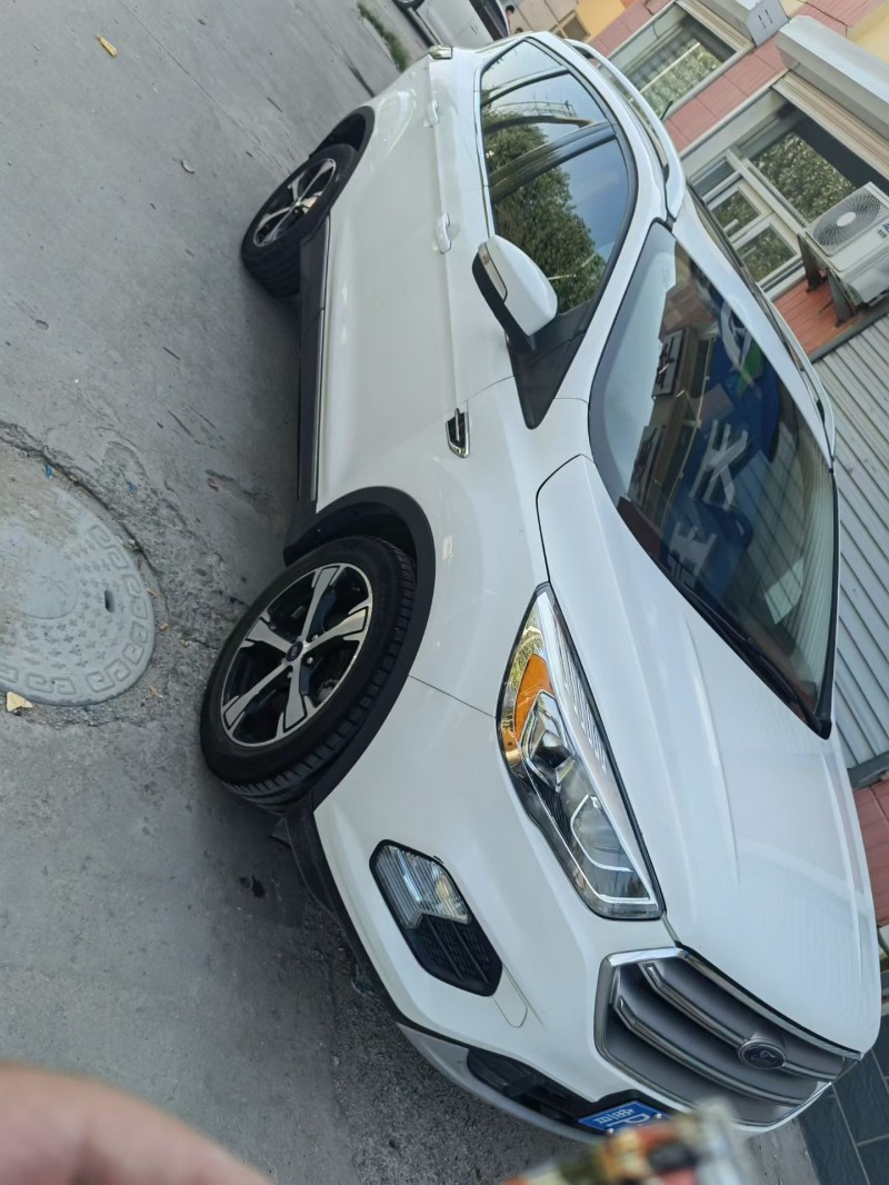 菏泽17年福特翼虎2