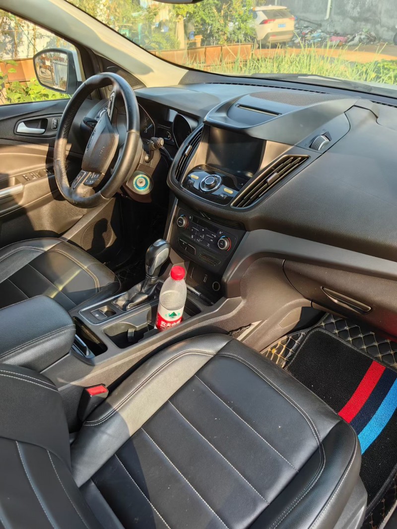 菏泽17年福特翼虎6