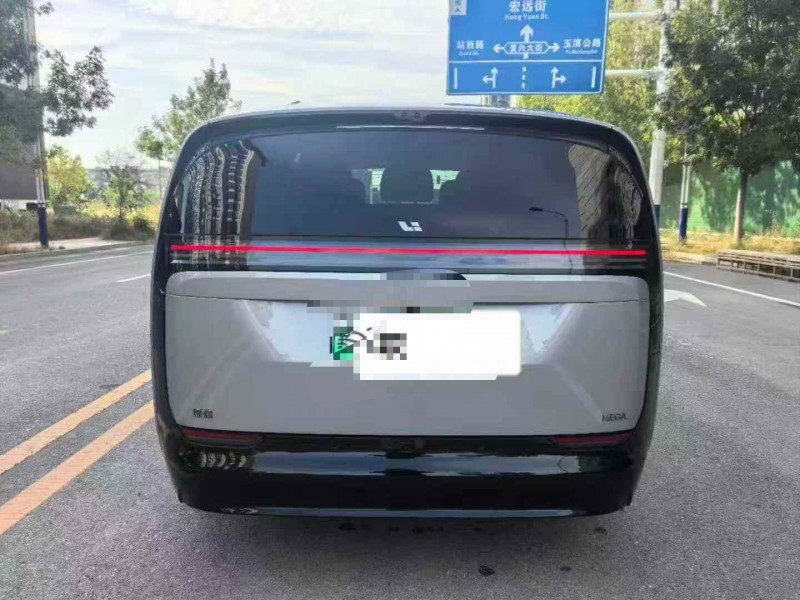 邯郸23年理想mega3