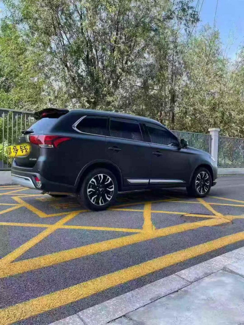 邯郸20年三菱欧蓝德4