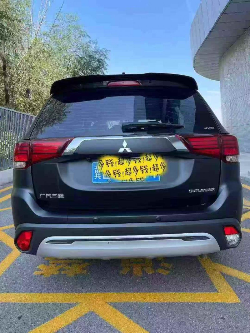 邯郸20年三菱欧蓝德9