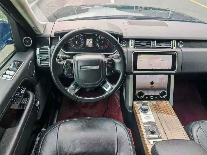 济宁18年路虎揽胜行政4