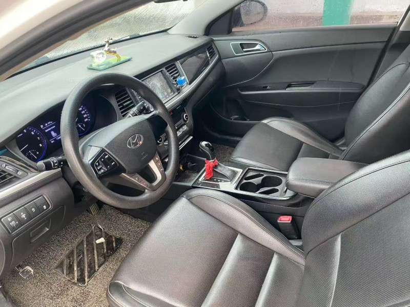 菏泽17年现代名图4