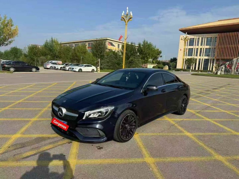 秦皇岛18年奔驰CLA2