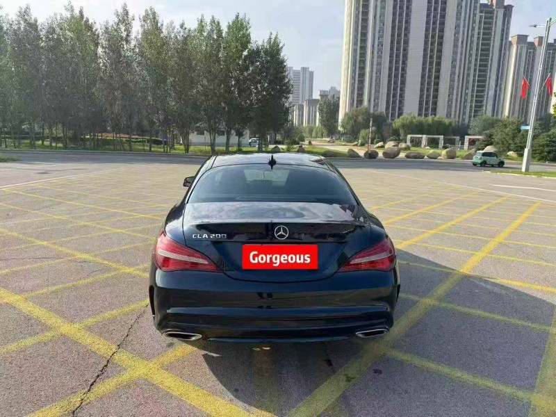 秦皇岛18年奔驰CLA9