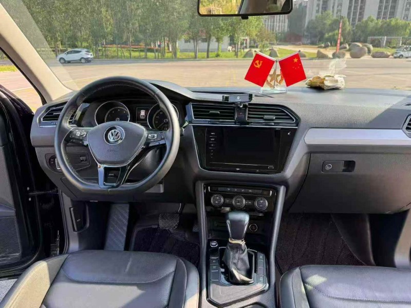 张家口20年大众途观3