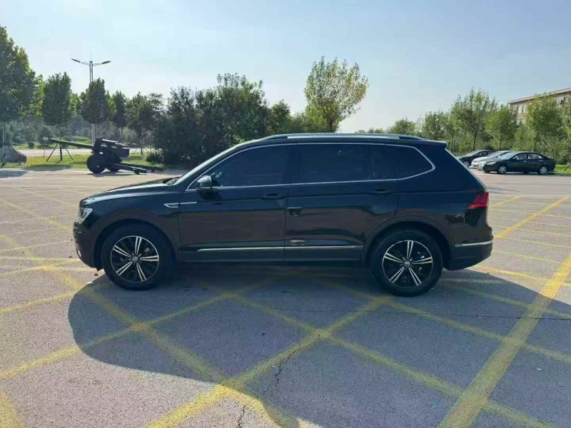 张家口20年大众途观7