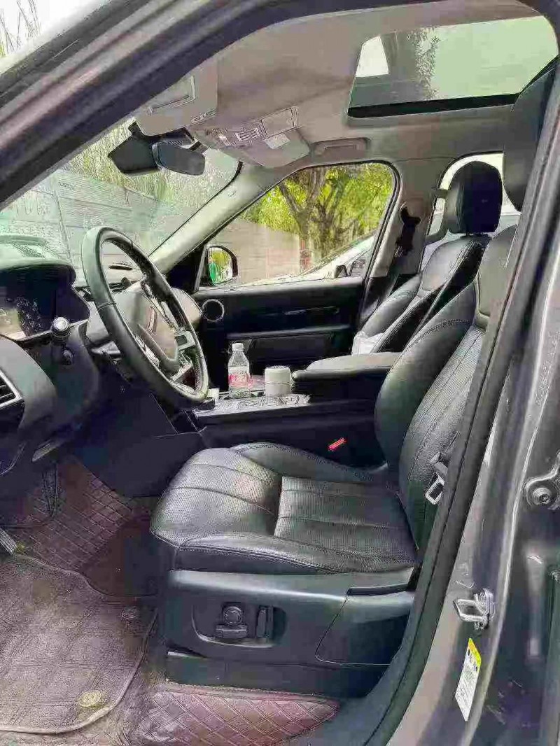 重庆20年路虎发现9