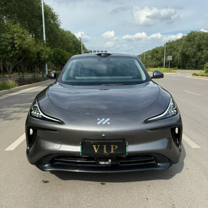 枣庄24年智己LS61