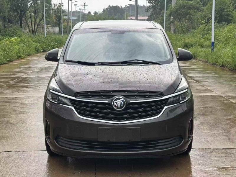 延安21年别克GL81