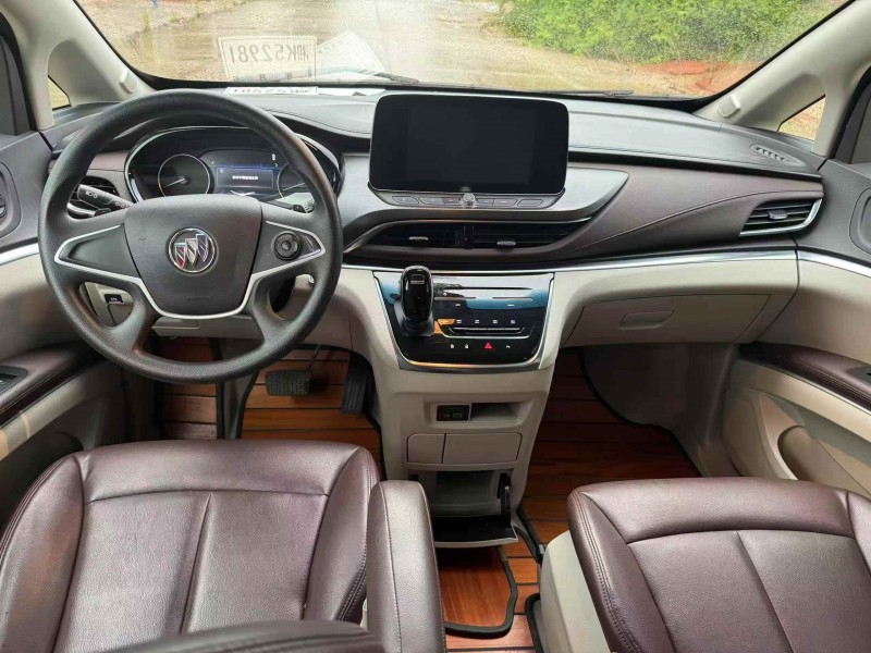 延安21年别克GL85