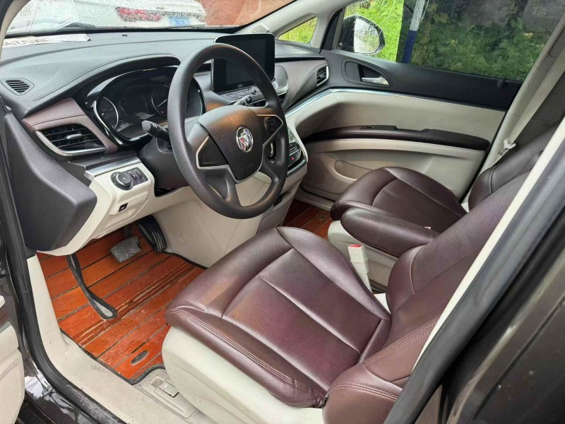 延安21年别克GL86