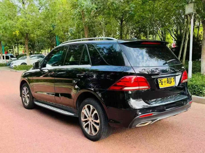 枣庄17年奔驰GLE4