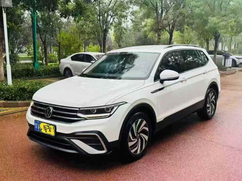 潍坊22年大众途观2