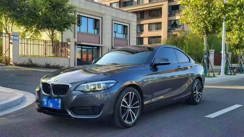 邯郸19年宝马2系2