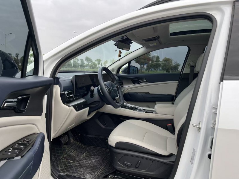 盐城23年起亚狮铂4