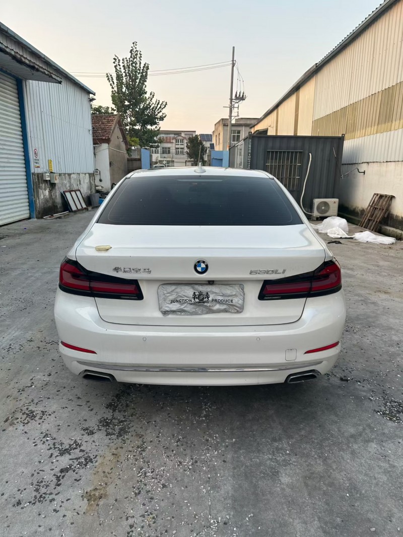 常州17年宝马5系9