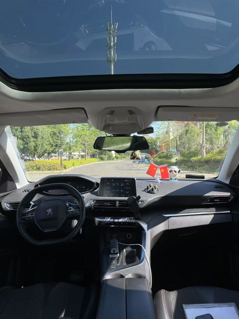 厦门18年东风标致8