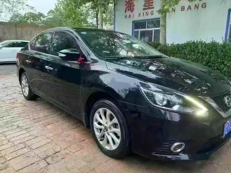 烟台19年日产天籁2