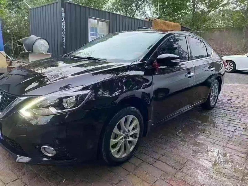 烟台19年日产天籁3