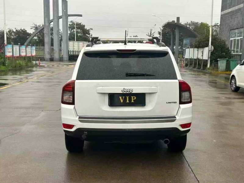 宿迁16年Jeep指南者9