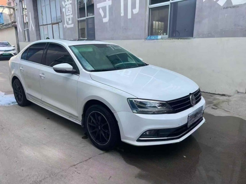 枣庄16年大众速腾2