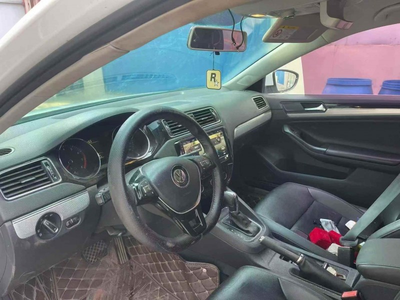 枣庄16年大众速腾5