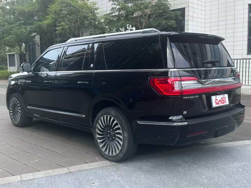 佛山21年林肯领航员7