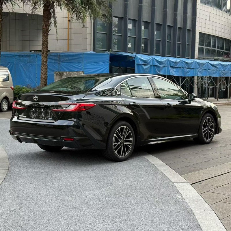 佛山25年丰田凯美瑞8