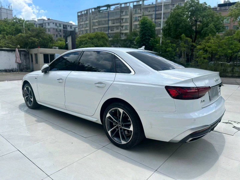 河源23年奥迪A4L7