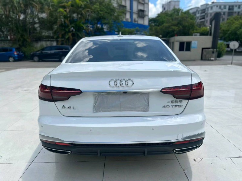 河源23年奥迪A4L9