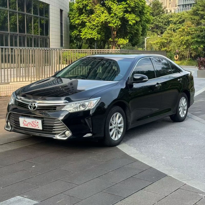 佛山16年丰田凯美瑞2