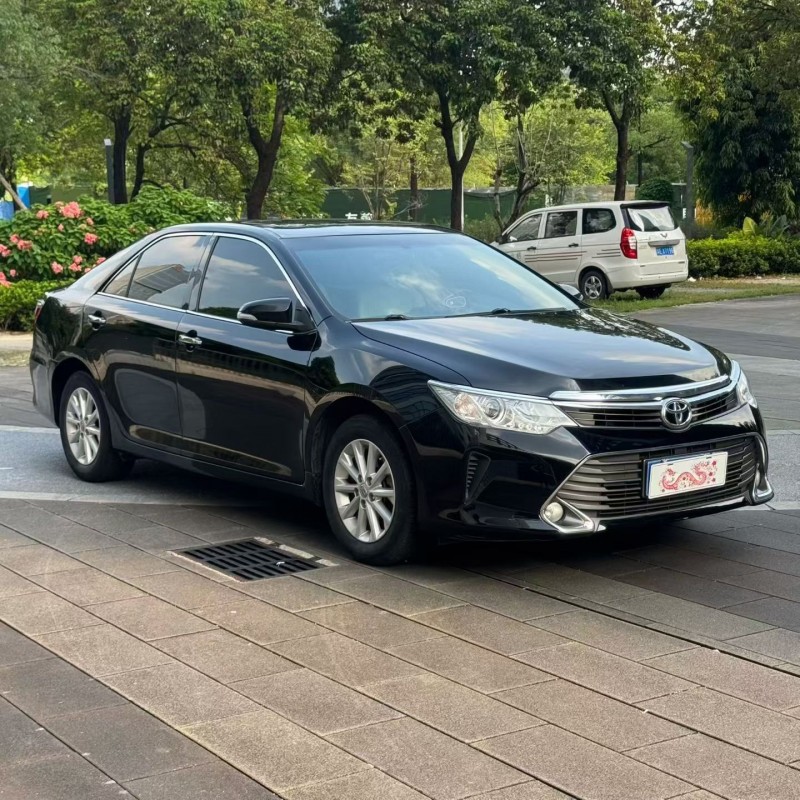 佛山16年丰田凯美瑞3