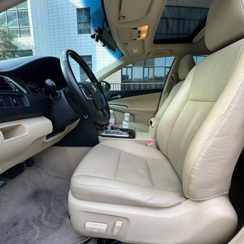 佛山16年丰田凯美瑞4