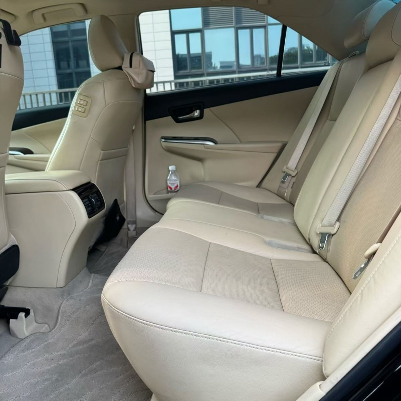 佛山16年丰田凯美瑞5