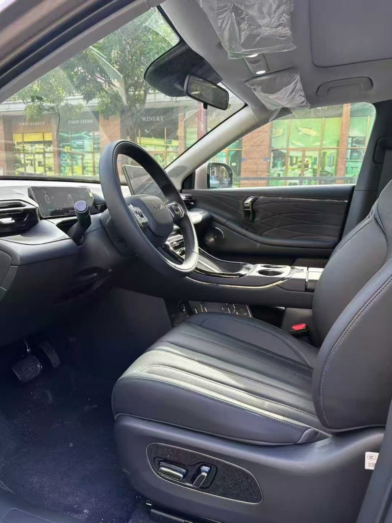 广州25年传祺埃安V6