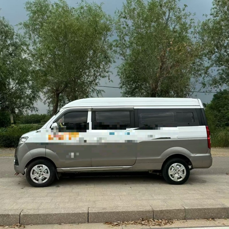 枣庄19年华晨海狮4