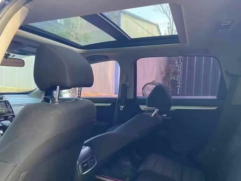 泰安18年本田CRV6