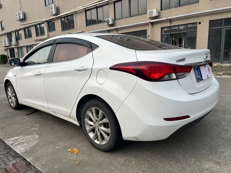 江门18年现代朗动7