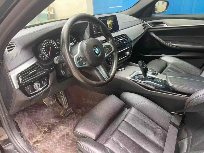 青岛18年宝马5系4