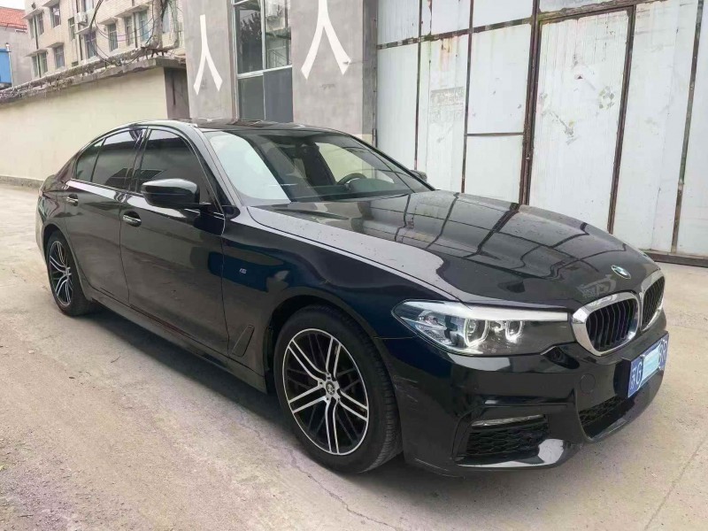 青岛18年宝马5系9