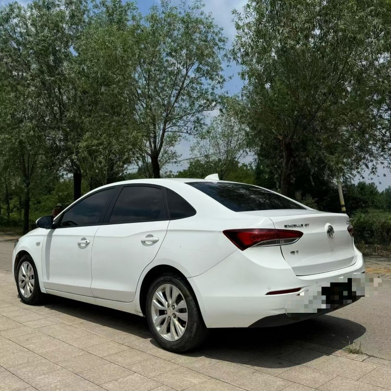 枣庄18年别克英朗8