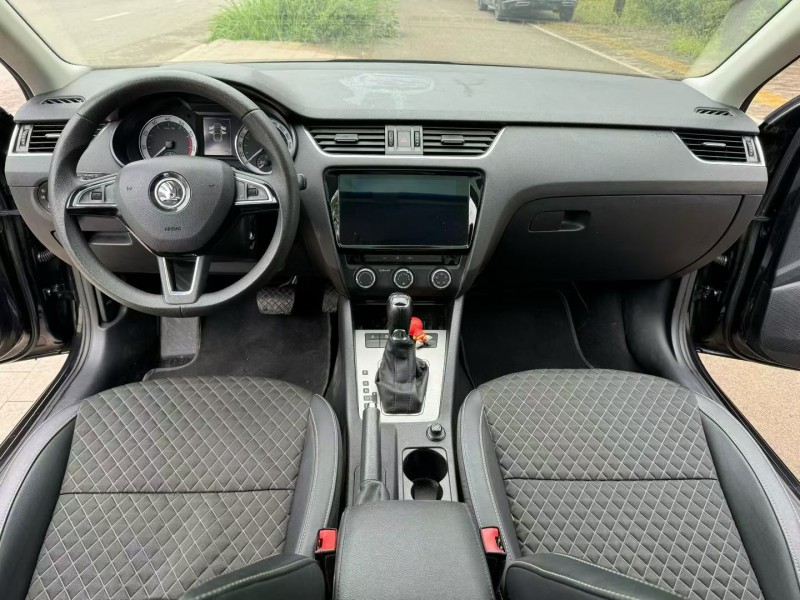 枣庄20年斯柯达明锐6