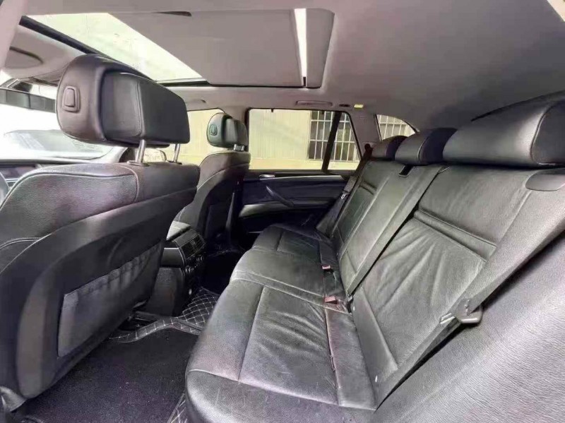 潍坊09年宝马X54