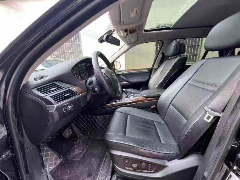 潍坊09年宝马X55