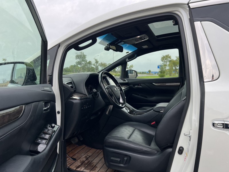 盐城18年丰田埃尔法4